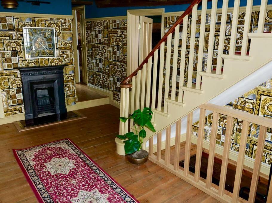 Huge Luxury 8 Bed Manor House Hot Tub Pool Table Villa Saffron Walden Bagian luar foto